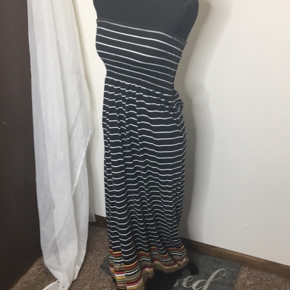 Chelsey striped strapless long dress - Picture 3 of 7